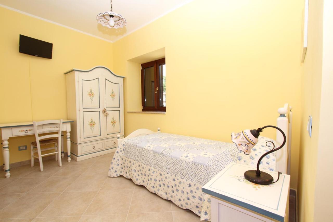 Azienda Agrituristica La Tenuta Del Falco Piedimonte San Germano Экстерьер фото
